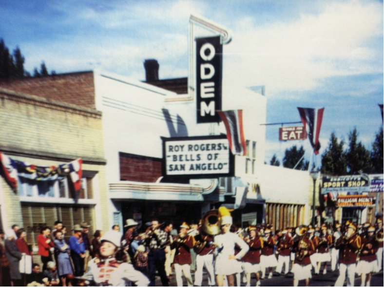 1947 — parade day, Roy Rogers on the marquee